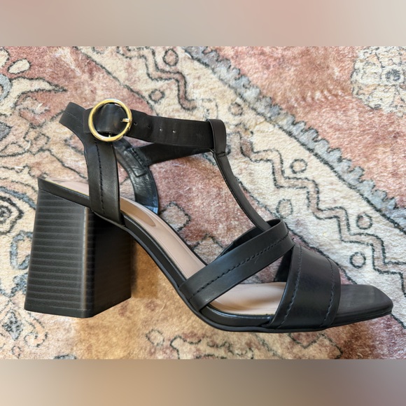 Kelly & Katie Shoes - Kelly & Katie Black Strappy Heels